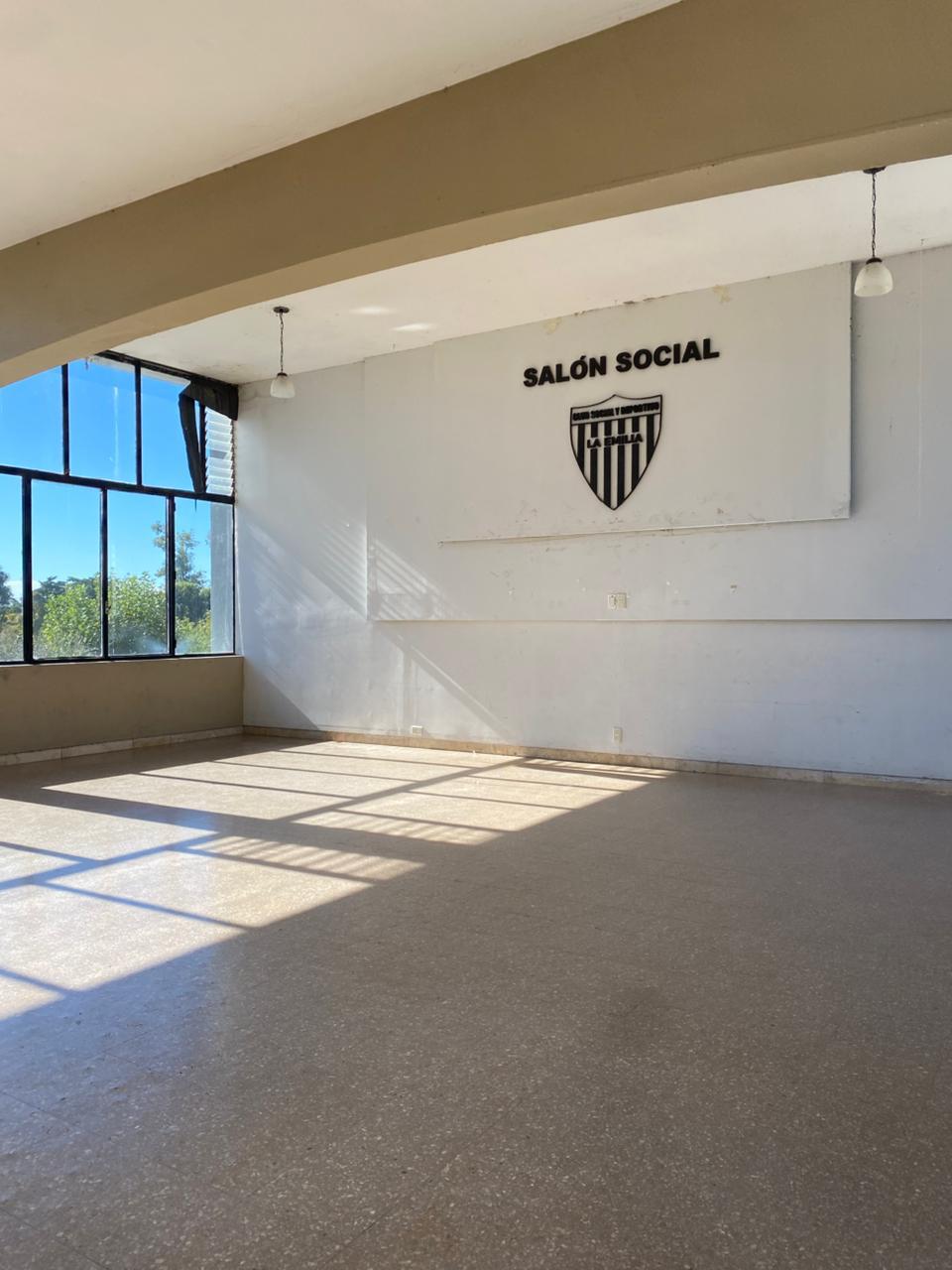 Salón social - imagen 1